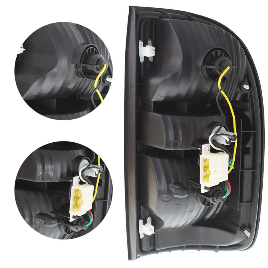 【並行輸入品】munirater リア左運転席側テールライト交換用 2001 2004 トヨタ タコマ TO2800139 8156004060の画像