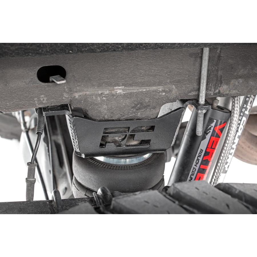 Rough Country リアエアスプリングキット 2007 2018 シボレー/GMC 1500 10005用 Rough C 並行輸入品の画像
