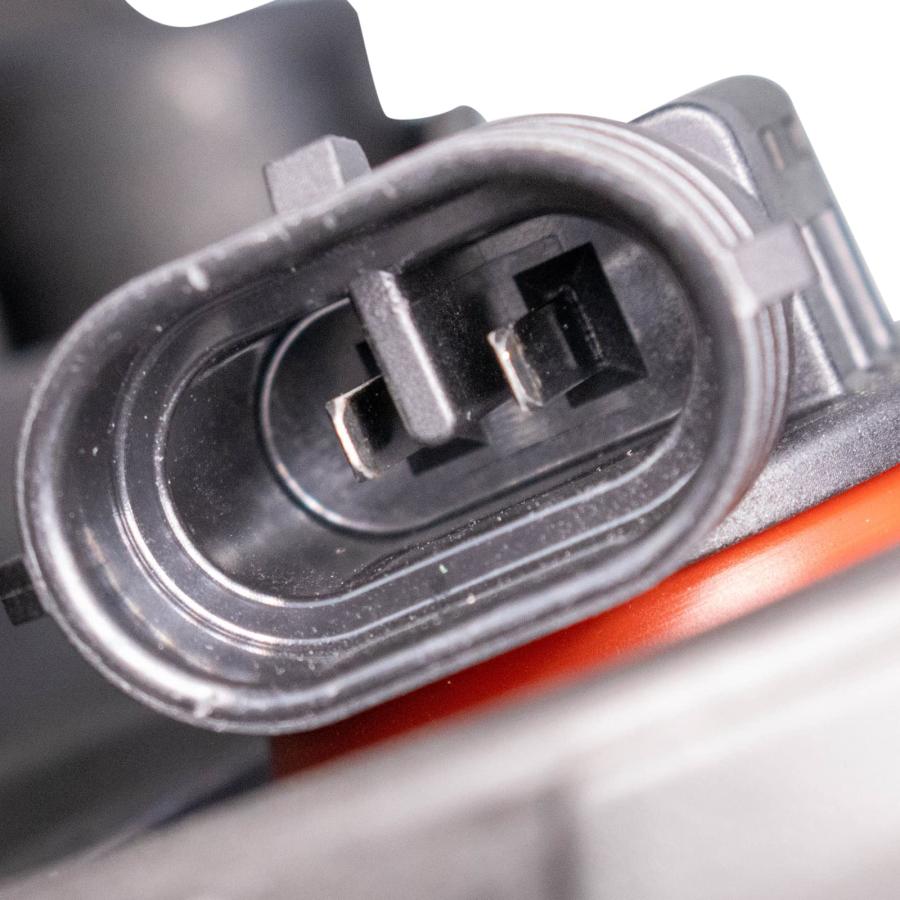 【並行輸入品】 TRQ Driver & Passenger Side Headlight Assembly Set Headlights Dr