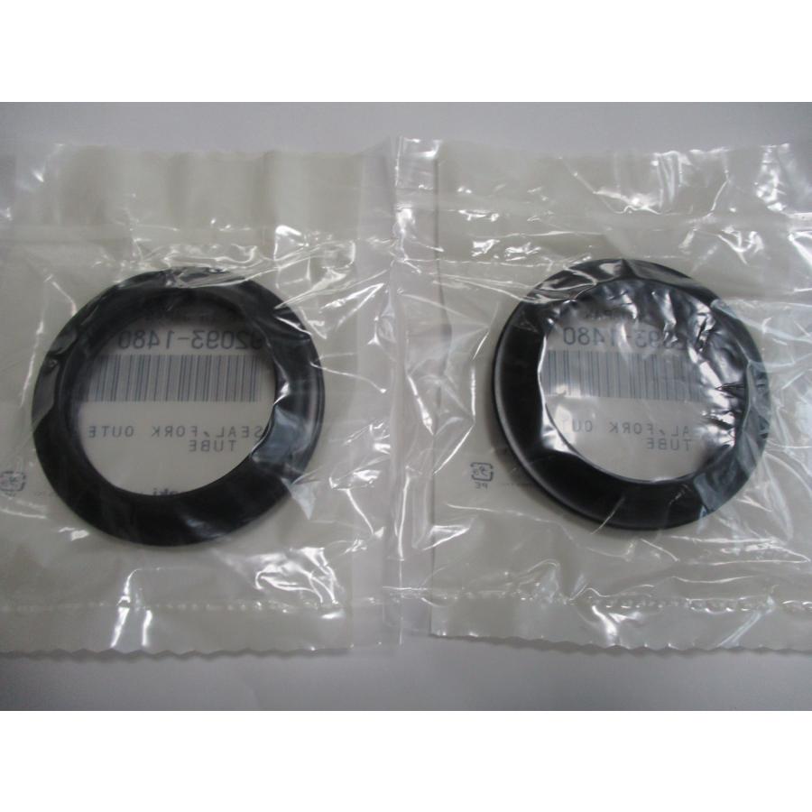 送料無料★新品★ＺＺＲ１４００(ZX1400)★純正フロントフォークダストシール | 