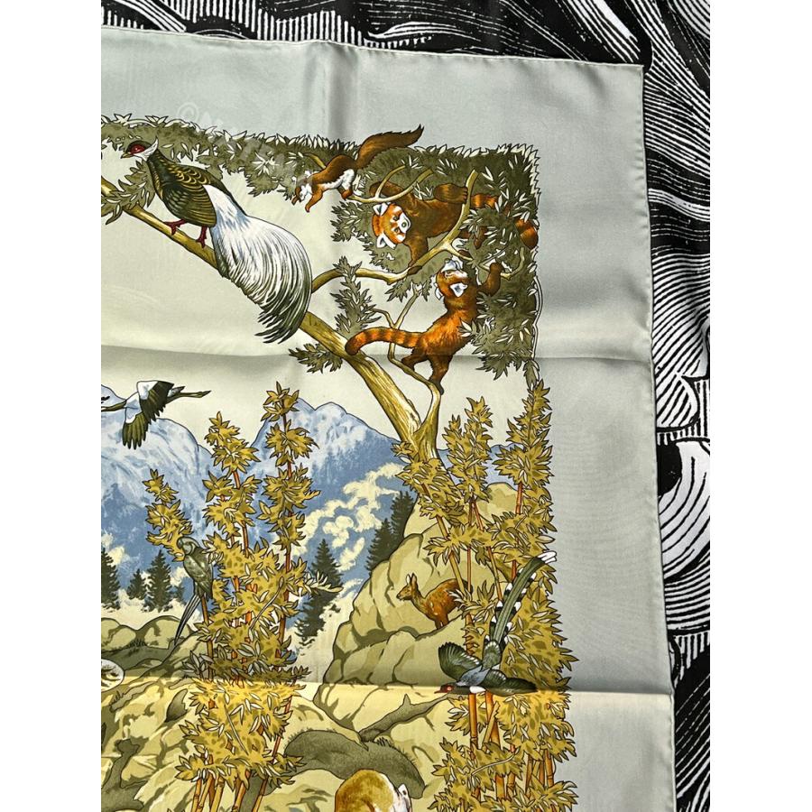 HERMES 未使用 超美品 エルメス スカーフ 90 カレ 希少 レア HERMES 未使用 超美品 エルメス スカーフ 90 カレ 希少 レア