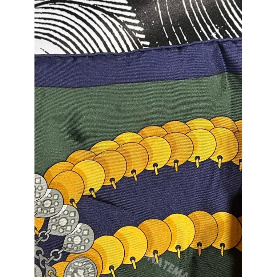 HERMES 中古 エルメス スカーフ 90 カレ KOSMIMA 宇宙 緑 HERMES 中古 エルメス スカーフ 90 カレ KOSMIMA 宇宙 緑