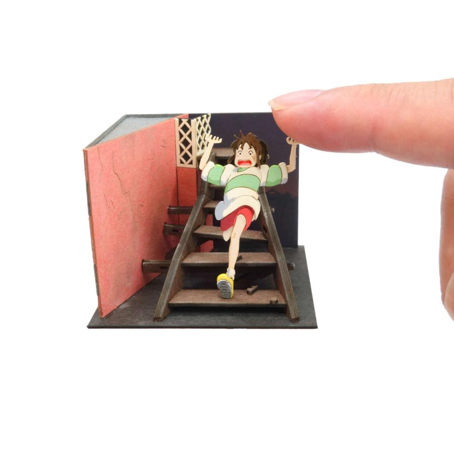 スタジオジブリmini 千と千尋の神隠し 階段を走る千尋 みにちゅあーと