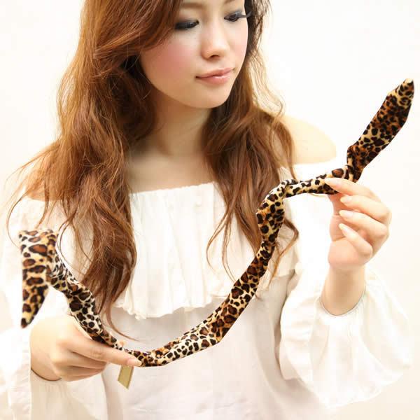 ヒョウ柄　スパンコールカチューシャセット ヒョウ レオパードトラ カチューシャ とら カチューム 耳 みみ