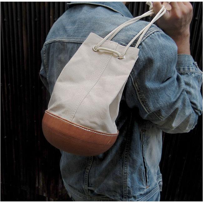 レザーキャンバス・巾着バック APPLE LEATHER】キャンバス×アップルレザー巾着バッグ | BLANC maison