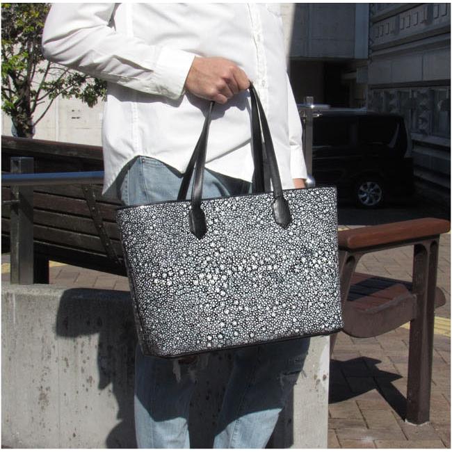 スタースティングレイ トートバッグ レディース メンズ エイ革