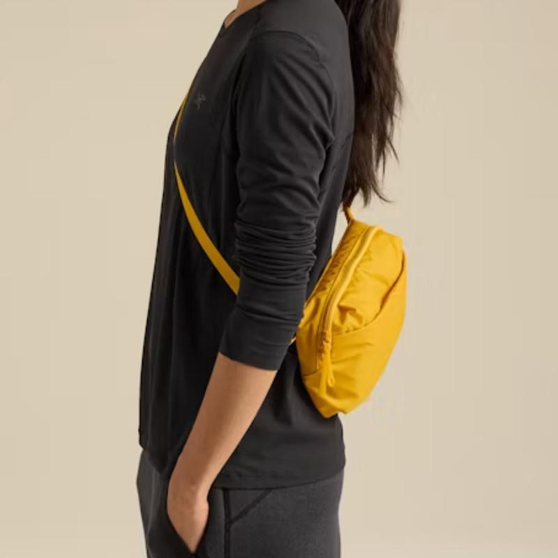 Arc'teryx アークテリクス ヒリアド クロスボディ バッグ X000010359