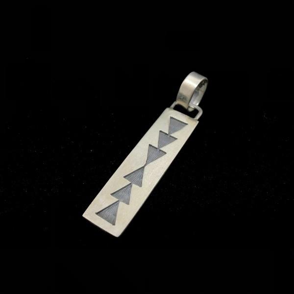 インディアンジュエリー ティモシー・リー ナバホ族 ライトニング