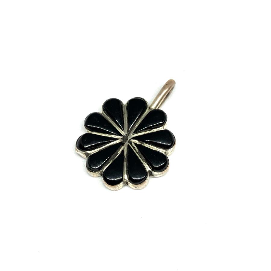 桜　60s インディアンジュエリー　ズニ族　シルバー　925 バングル 桜 60s インディアンジュエリー ズニ族 シルバー 925 バングル