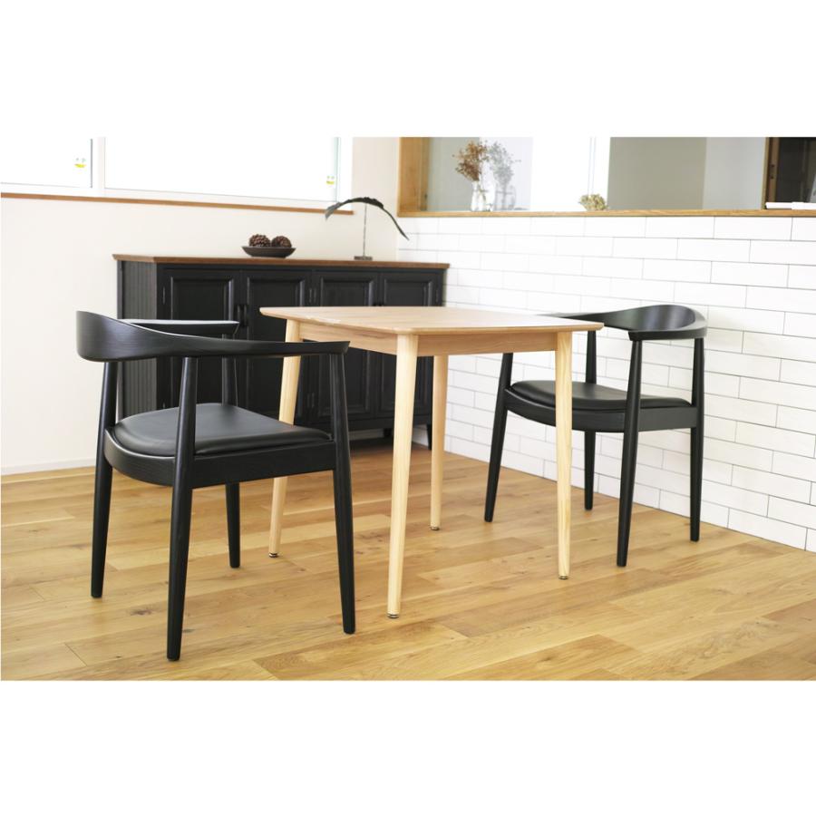 ハンス J・ウェグナー（Hans J. Wegner） ダイニングチェア 2脚セット