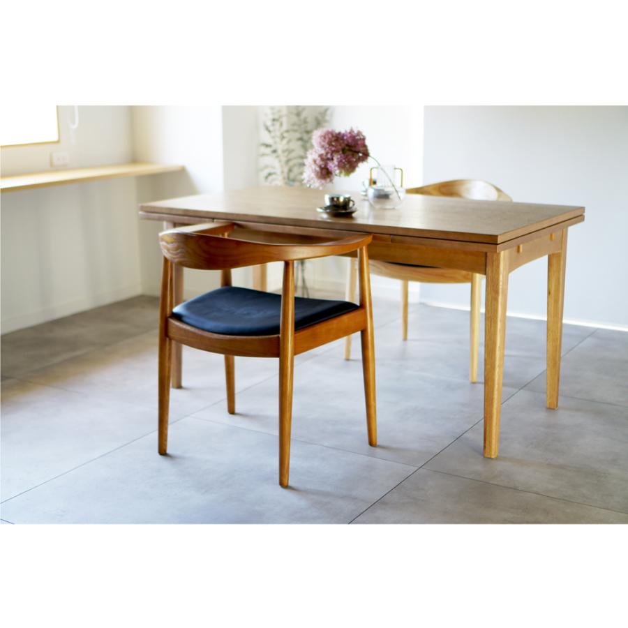 ハンス J・ウェグナー（Hans J. Wegner） ダイニングチェア 2脚セット
