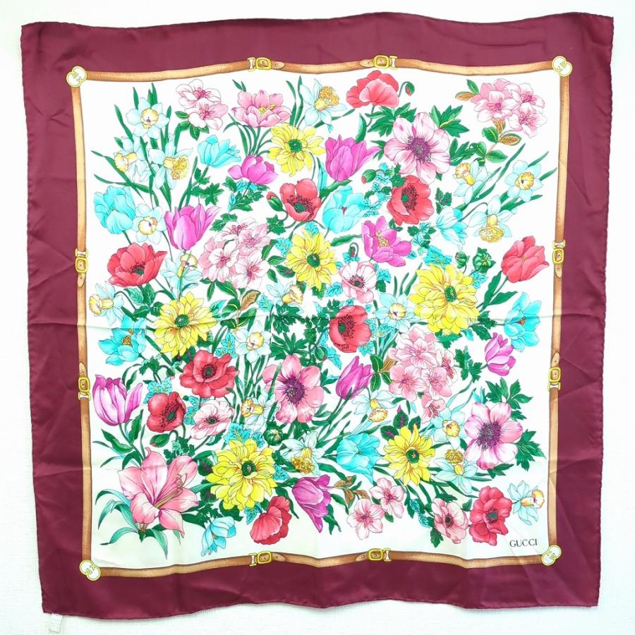 GUCCI 大判　シルク100% スカーフ　花柄　イタリア製 GUCCI（グッチ） 100% シルクスカーフ 花柄 フローラル イタリア製