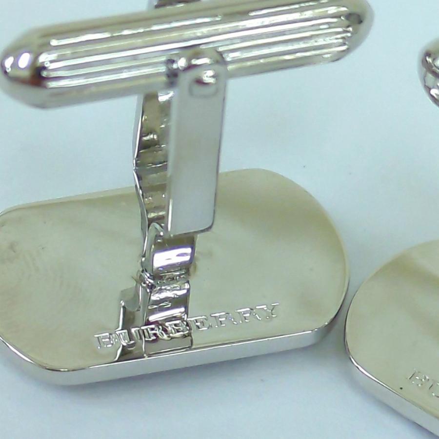 【美品】バーバリー  Burberry  カフリンクス　ネクタイピン　シルバー BURBERRY（バーバリー） ネクタイピン カフリンクス セット シルバー