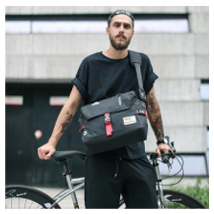 メッセンジャーバッグ 大容量 ショルダーバッグ カバン メンズ レディース ボディーバッグ ワンショルダー 斜めがけ 肩掛け バッグ 防水 軽量 ファ |  | 08