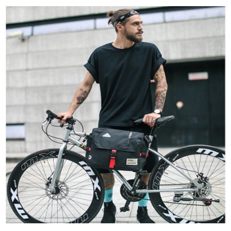 メッセンジャーバッグ 大容量 ショルダーバッグ カバン メンズ レディース ボディーバッグ ワンショルダー 斜めがけ 肩掛け バッグ 防水 軽量 ファ |  | 09