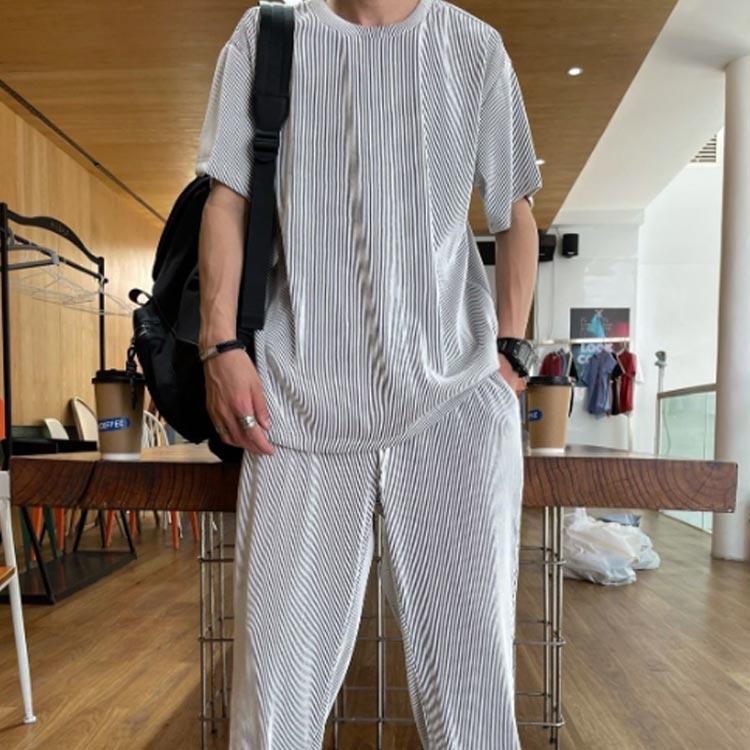 夏服 上下セット セットアップ メンズ ジャージ 運動服 スポーツウェア トレーニングウェア 半袖ｔシャツ トレーナー プルオーバーパーカー ワイドパ |  | 04