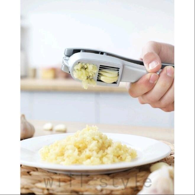 にんにくスライサー ニンニクおろし器 ガーリック 90 Off みじん切り 2way