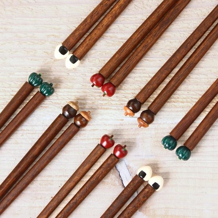 箸 日本製 おしゃれ 先角箸 子供 大人 お箸 はし ハシ かわいい 天然木 どんぐり りんご おにぎり かぼちゃ |  | 06