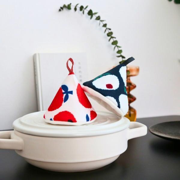 鍋つかみ 三角 ミトン おしゃれ 耐熱 ストウブ かわいい なべつかみ 三角鍋つかみ オーブンミトン 厚手 |  | 02