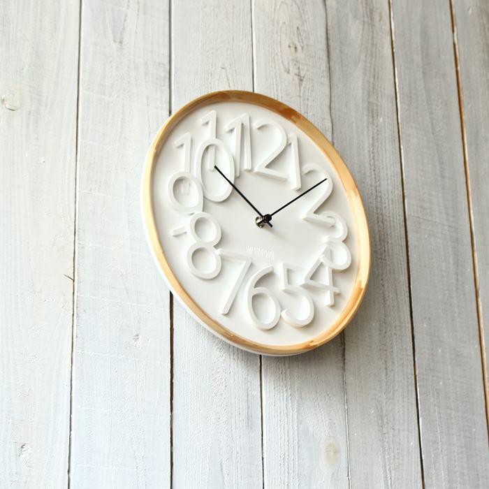壁掛け時計 掛け時計 おしゃれ 北欧 かけ時計 オシャレ 壁時計 ウォールクロック 静音 インテリア時計 ナチュラル シンプル スイープムーブメント 木製 ホワイト |  | 01