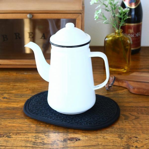 ハンドメイド　ポットマット　ミトン　2枚 鍋つかみ 鍋敷き おしゃれ ミトン シリコン 2個セット かわいい 耐熱