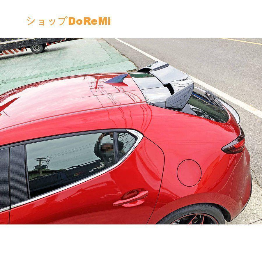 マツダ　MAZDA3 リアルーフスポイラー　未使用品 マツダ マツダ3 MAZDA3 ファストバック リア ルーフ スポイラー