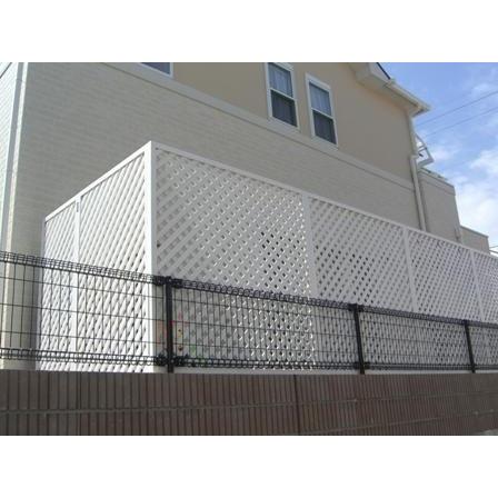 特注ラティスフェンス匠 目隠し ななめ格子 ホワイト 木製 高さ＋横幅