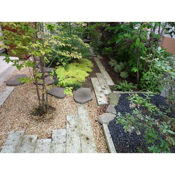 新那智黒石（磨き）2分 1袋20kg入り 黒玉砂利 化粧砂利 おしゃれ