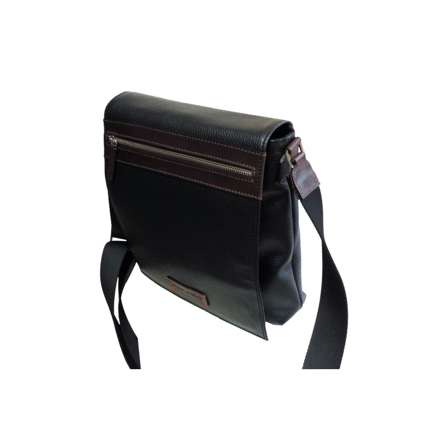 本革 イタリア製 ハンドメイド Cross Body Document Shoulder Bag【di berardino（ディ ベラルディーノ）】斜めがけ 植物タンニン鞣し イタリー トスカーナ