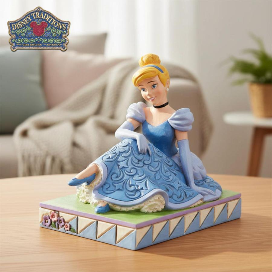 Disney（ディズニー） シンデレラ お座りポーズ 8.5cm