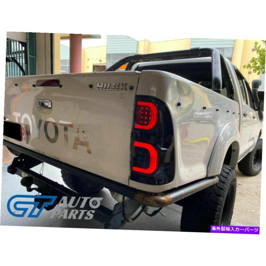 USテールライト トヨタHilux SR5のためのフルスモークブラックLED