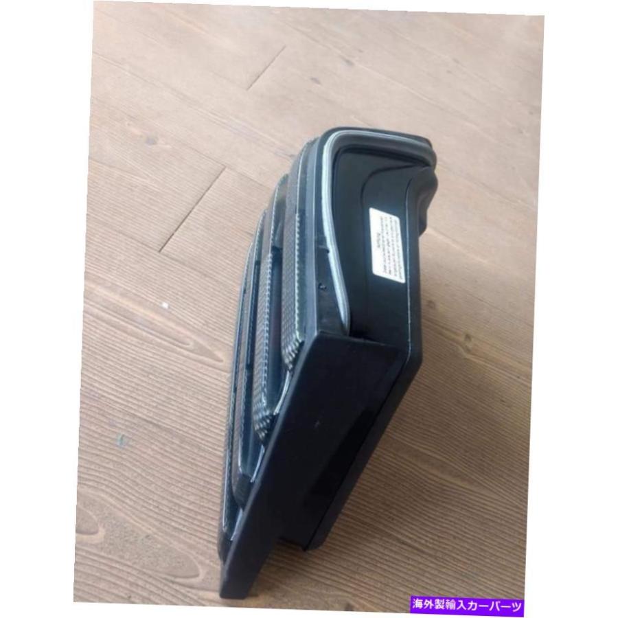 USテールライト メルセデスベンツW124 OEM HELLAブラックスモーク