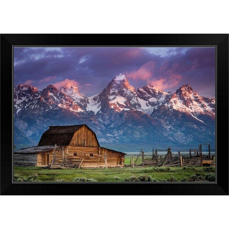 ダイアログボックス工芸 Sun Rises Over Mormon Barn, Grand Teton Black Framed Wall Art Print, ファブリックパネル-家具、インテリア