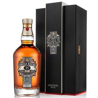 シーバスリーガル 25年 正規品 700ml 箱付 (CHIVAS REGAL) | 