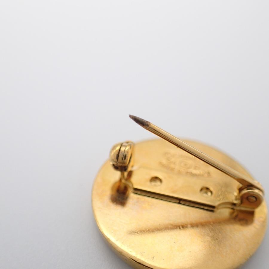 シャネル　マトラッセ　ブローチ CHANEL シャネル 94P マトラッセ バッグxココマーク メダル