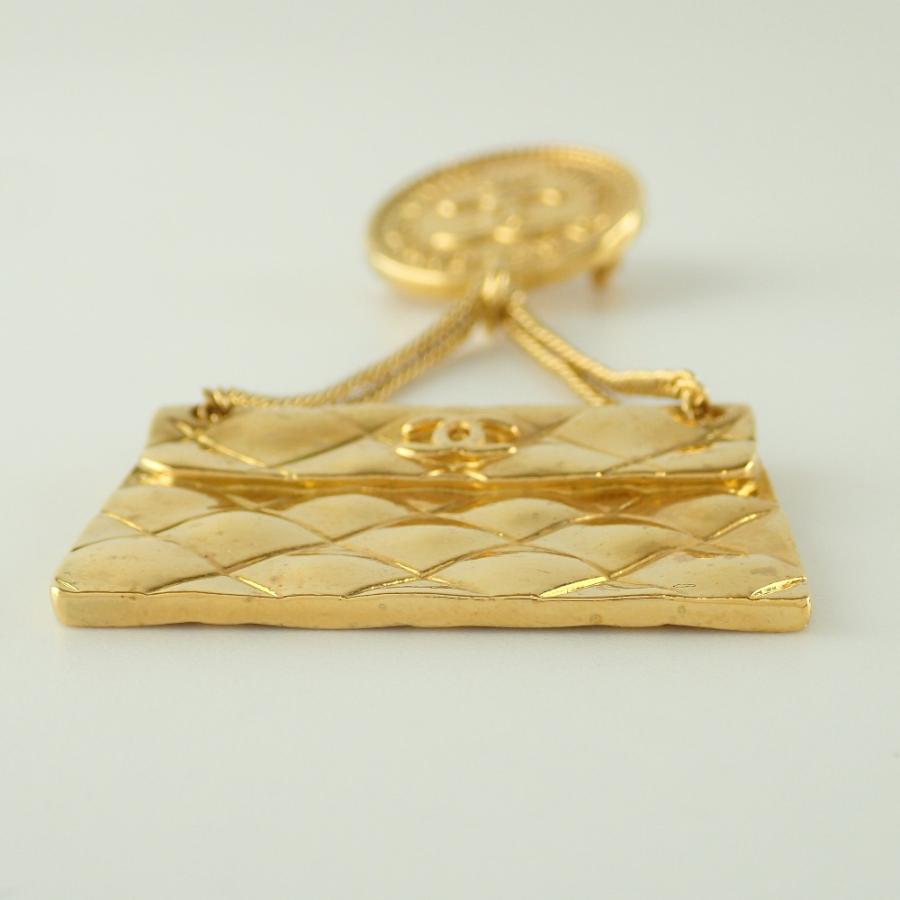 CHANEL（シャネル） 94P CCココマークメダル マトラッセバッグ