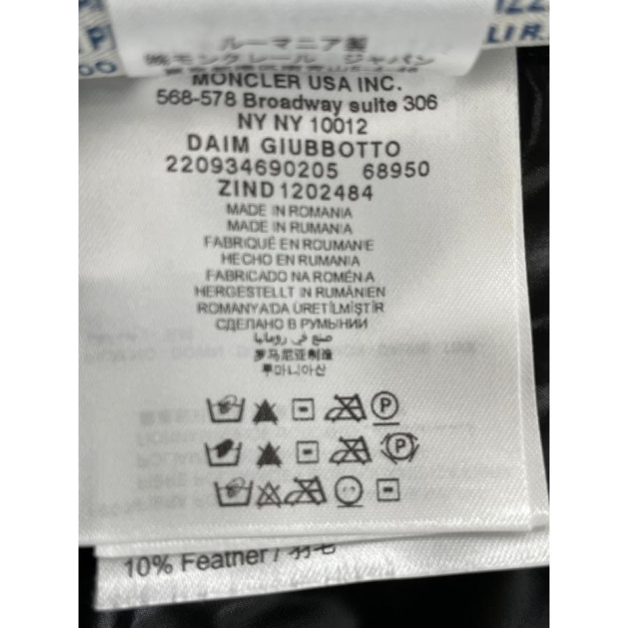 MONCLER（モンクレール） 美品/国内正規 DAIM くるみボタン ショート