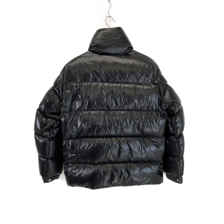 美品/国内正規 MONCLER モンクレール DERVAUX ビックロゴワッペン  