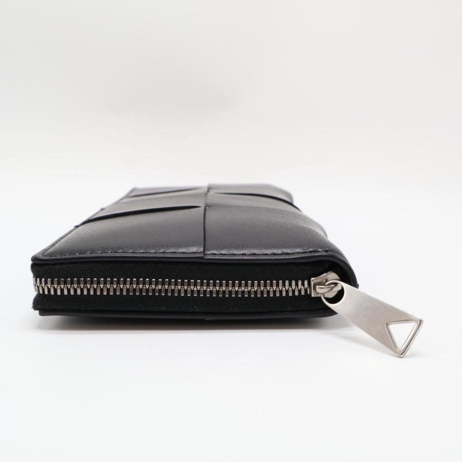 美品 BOTTEGA VENETAボッテガヴェネタ イントレチャート カセット 