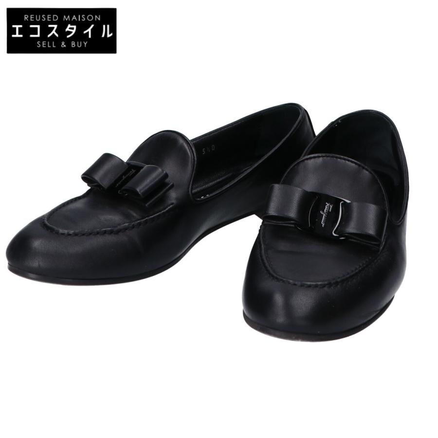 Salvatore Ferragamo サルヴァトーレフェラガモ 40486 LESLEY ヴァラ  