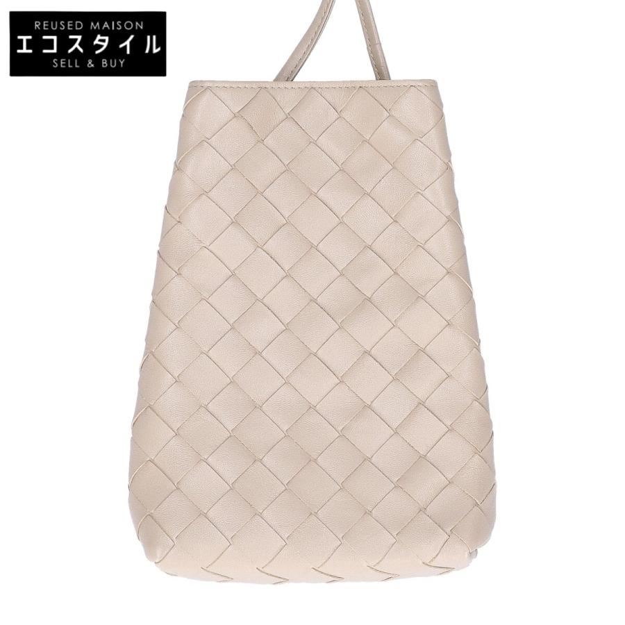 【良品】ボッテガヴェネタ ボディバッグ イントレチャート レザー アイボリー 新品同様 BOTTEGA VENETA ボッテガヴェネタ イントレチャート カーフ