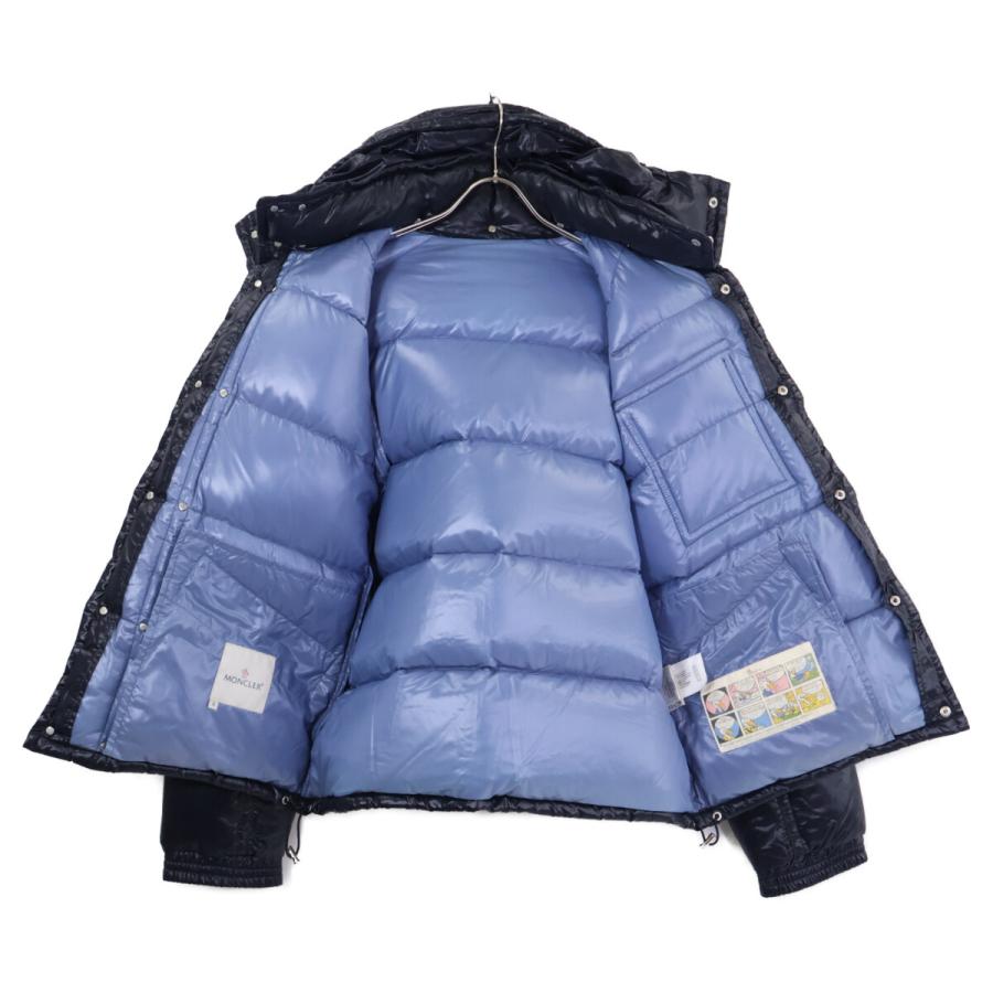 MONCLER（モンクレール） 41303 K2 フード付ダウンジャケット 3