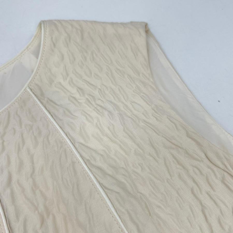 新品タグ付き】ANAYI トリアセグログランフレア 【36】 アイボリー 春