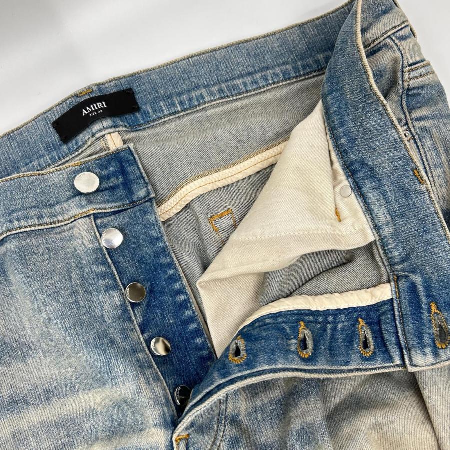 AMIRI アミリ AMDNSY1114 26SS ブルー レザーロゴパッチ デニムパンツ