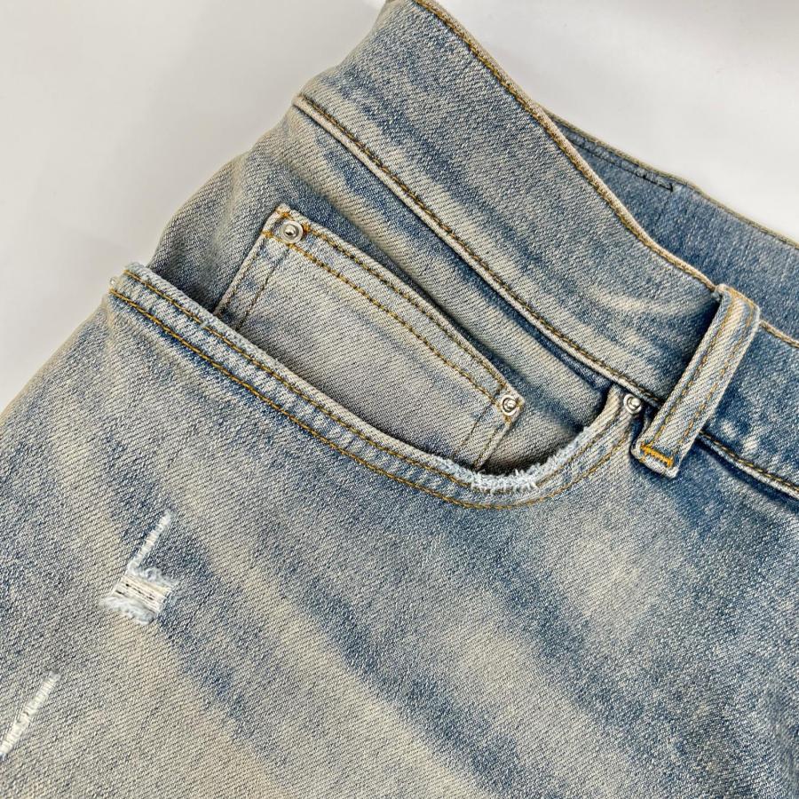 AMIRI アミリ AMDNSY1114 26SS ブルー レザーロゴパッチ デニムパンツ