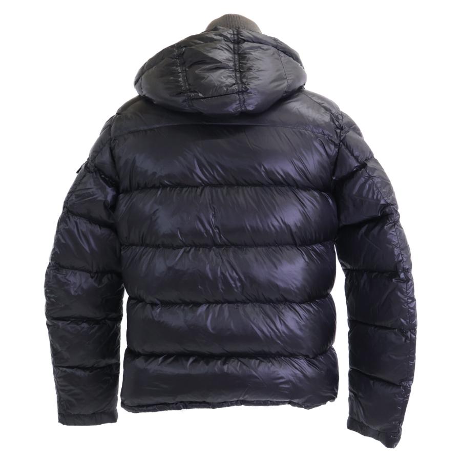 MONCLER（モンクレール） ZIN GIUBBOTTO レイヤードカラー ダウン