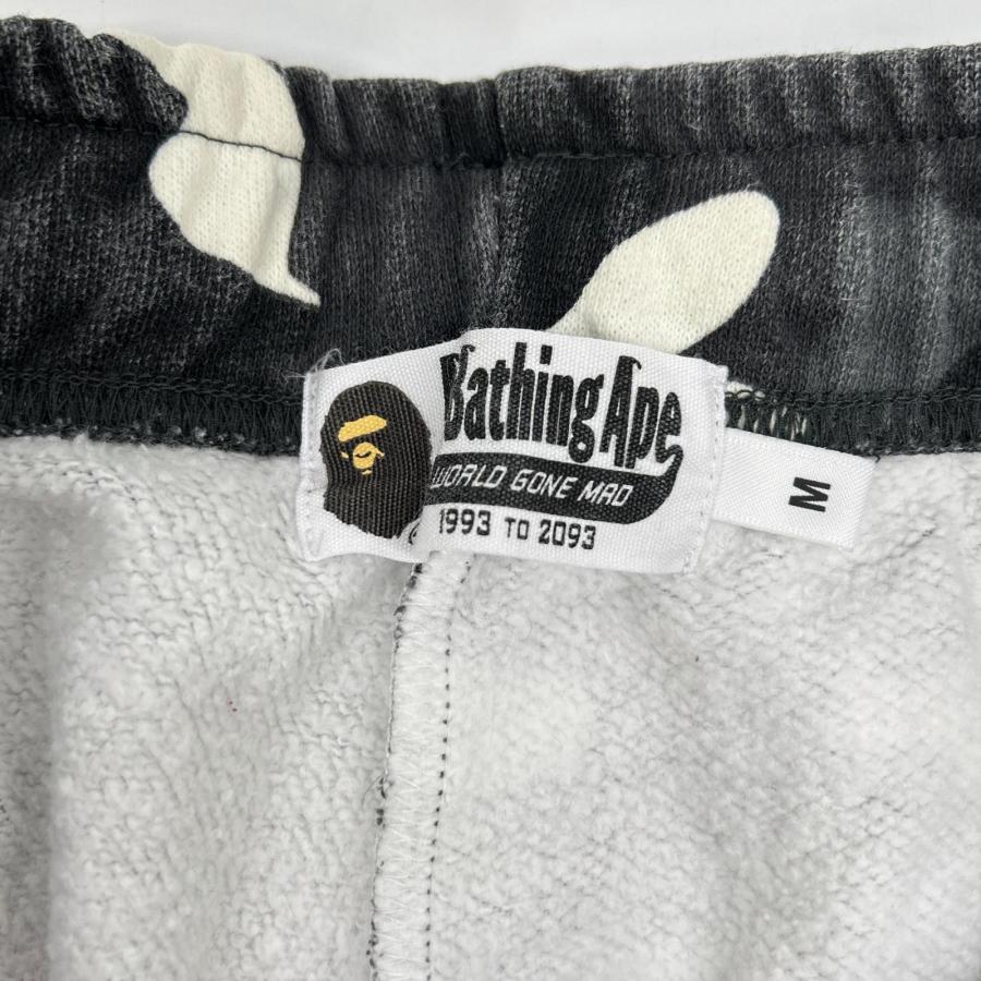 A BATHING APE（アベイシングエイプ） グレー シャークパンツ グレー M