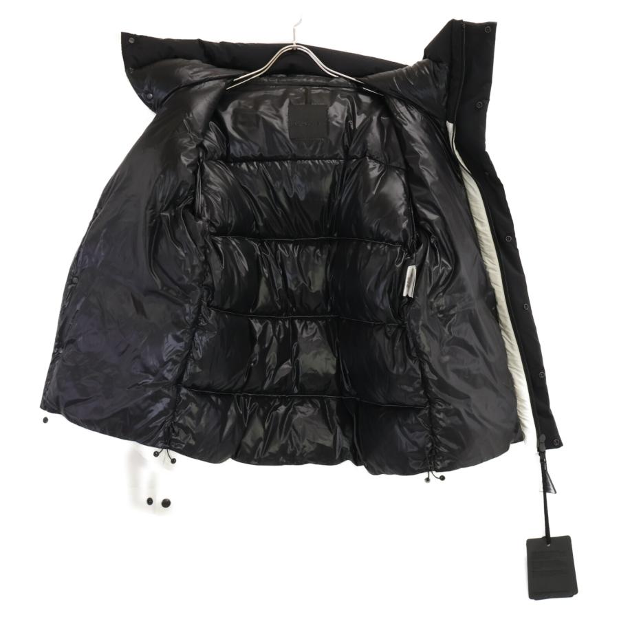 MONCLER（モンクレール） 新品同様 MADEIRA マデイラ ダウンジャケット