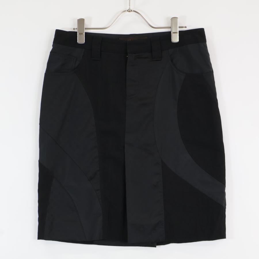 正規品 LOUIS VUITTON ラムレザー スナップボタン スカート LOUIS  