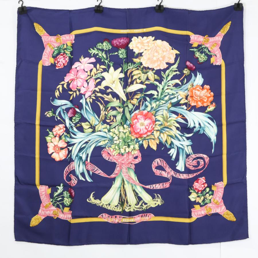 美品 HERMES エルメス REGINA レジーナ 女王陛下 シルク カレ90